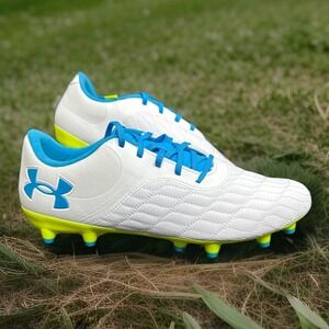 Under Armour Magnetico Select 3.0 FG Soccer Cleats - Men's 10.5 Women's 12 *NEW*